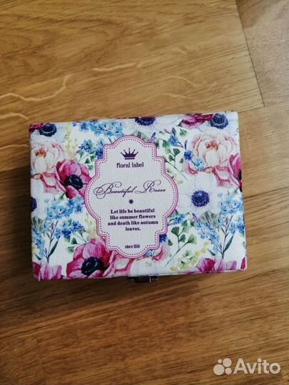 Шкатулка для украшений