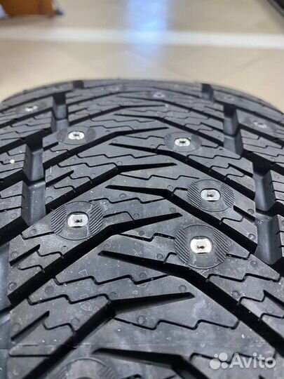 Yokohama Ice Guard IG65 215/55 R16 97T