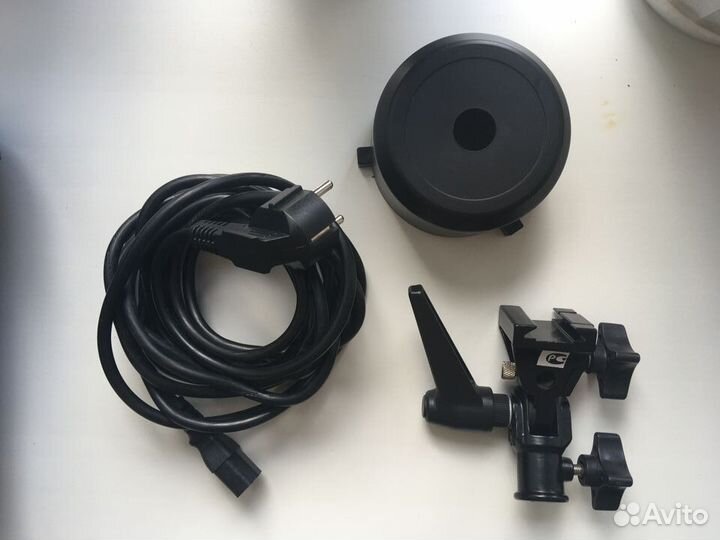 Импульсная вспышка Falcon eyes SS 300 2 штуки