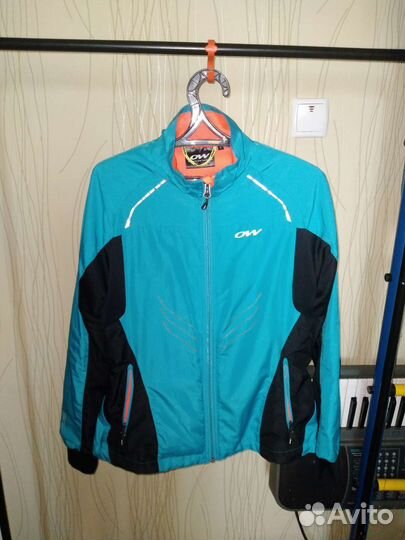 Лыжная разминочная куртка one way