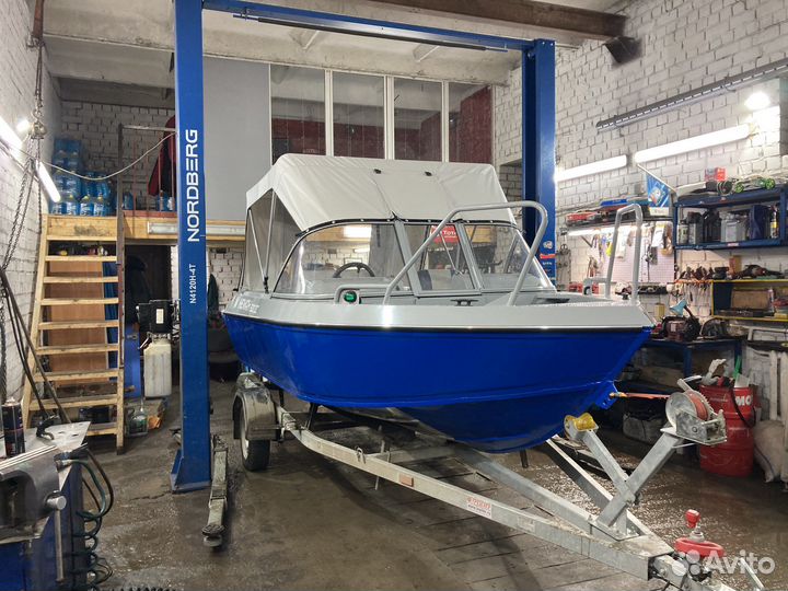 Катер с мотором Suzuki DF60A