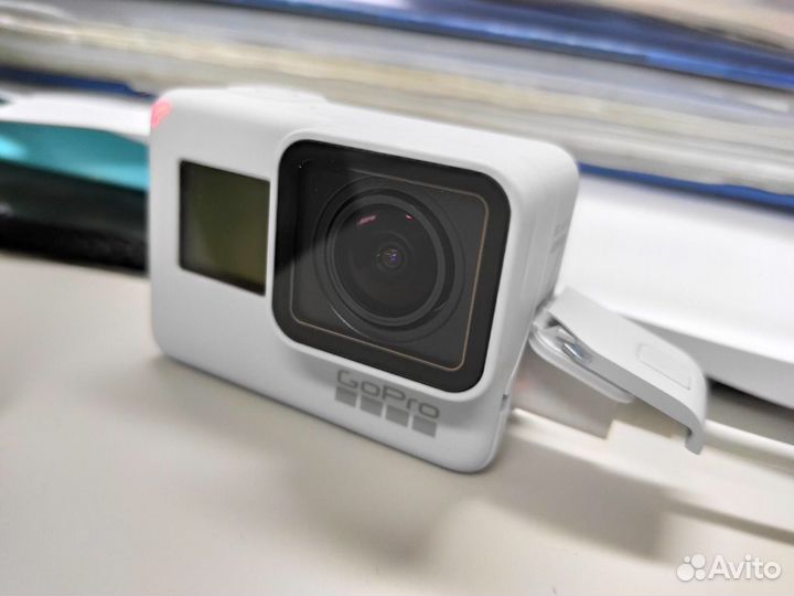 GoPro 7 black Dusk White