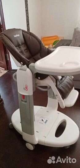 Универсальный стульчик для кормления