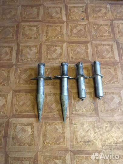 Кронштейн усилитель бампера Audi A8 D2