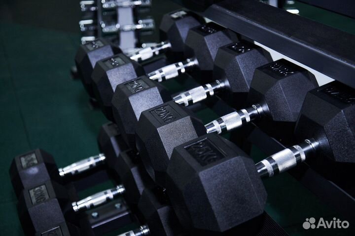 Гантельный ряд, гантели 198кг. В наличии и др.вес
