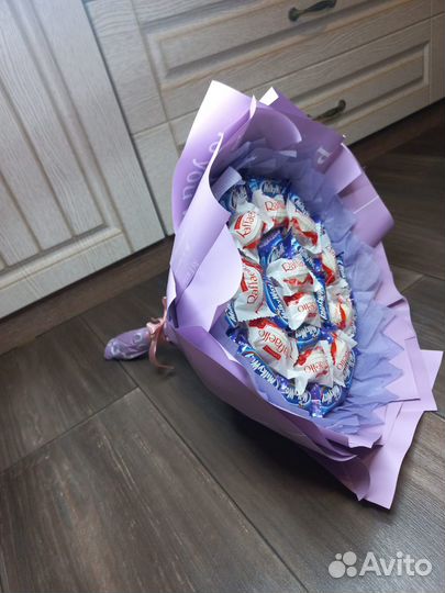 Сладкий букет из конфет