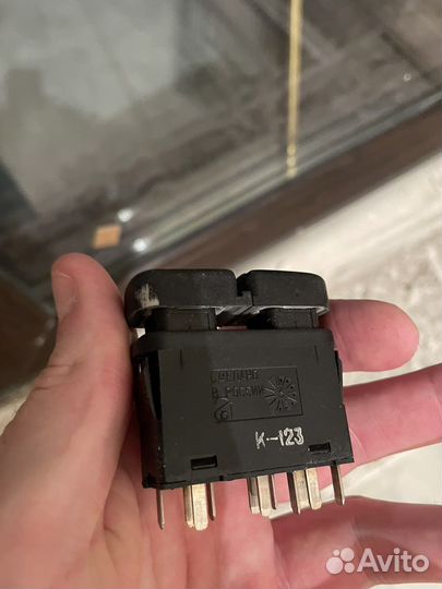 Выключатель света