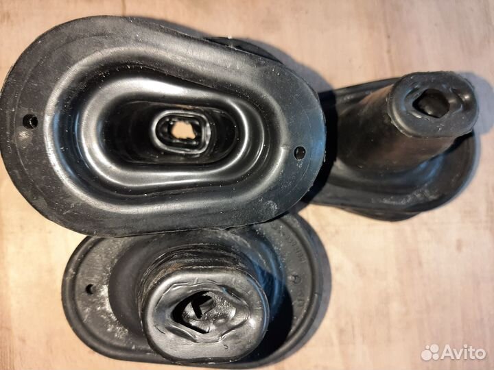 Резиновые пыльники на кпп и ручник УАЗ 452/469