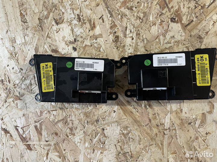 Блок кнопок управления сидениями Кiа Quoris