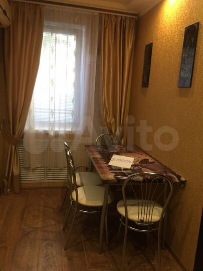 2-к. квартира, 48 м², 1/1 эт.