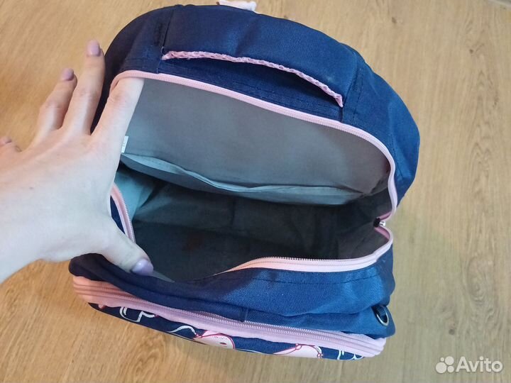 Школьный рюкзак