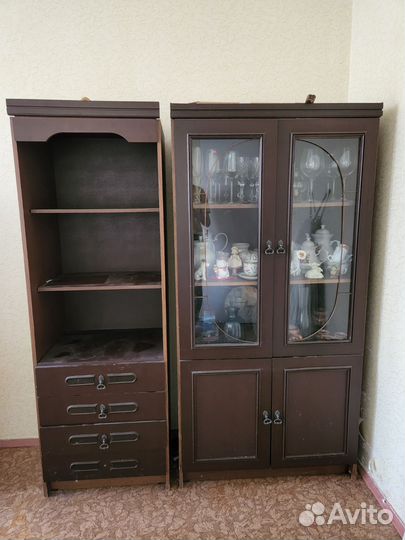 Шкаф сервант