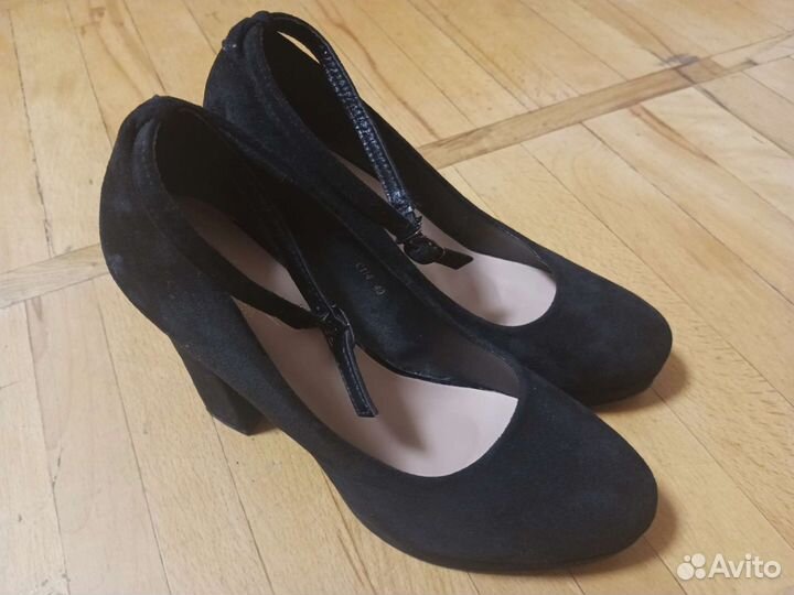 Женские туфли