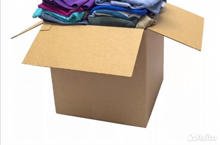 Отдам коробку вещей бу