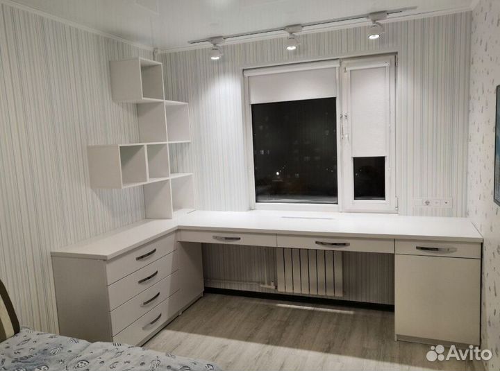 Детский письменный стол на заказ