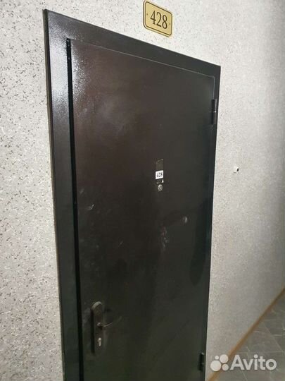 Дверь входная металлическая