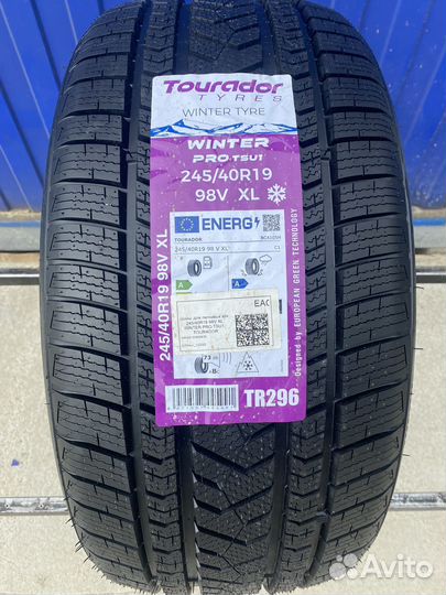 Tourador Winter Pro TSU1 245/40 R19