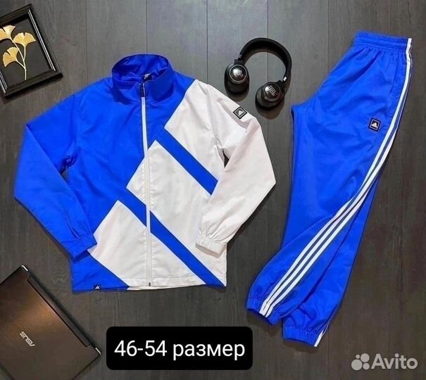 Спортивный костюм adidas