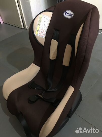 Детское автокресло с 9 до 18 кг