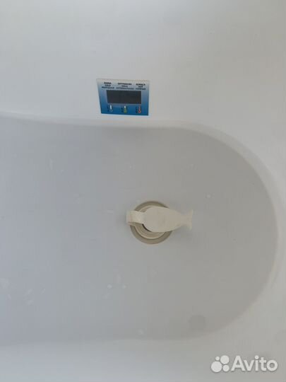 Ванночка для купания с горкой