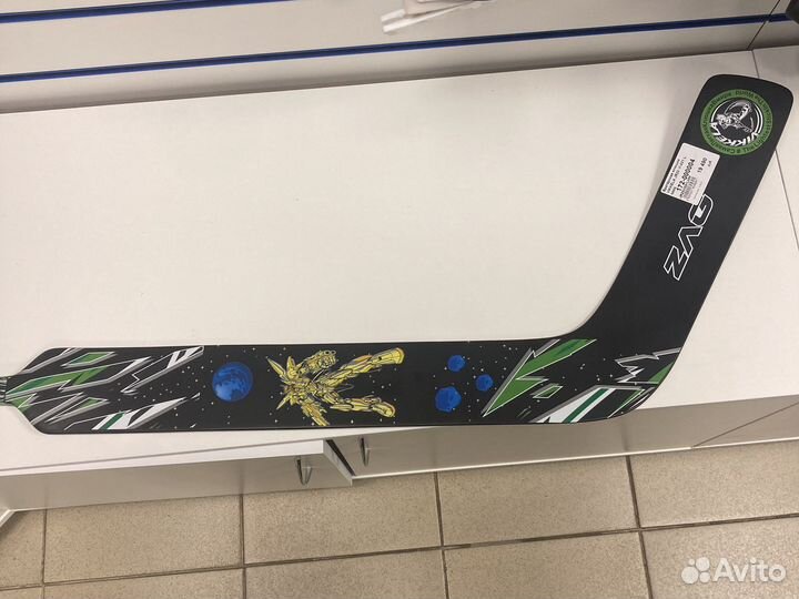 Вратарская хоккейная клюшка