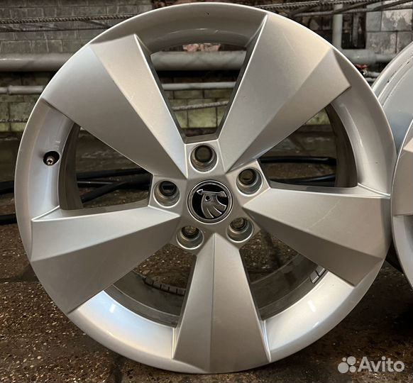 Оригинальные литые диски Skoda Kodiaq R17