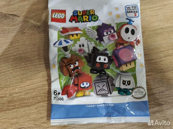 Lego Minifigures Mario