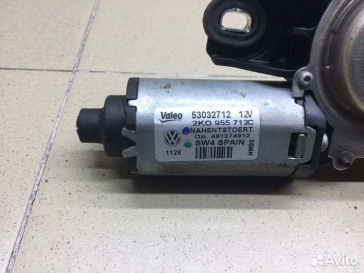Моторчик стеклоочистителя задний задний Volkswagen