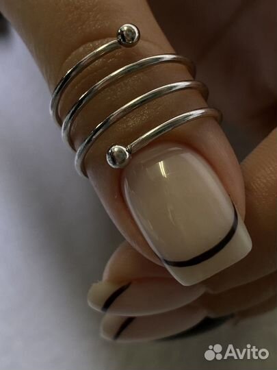 Наращивание ногтей