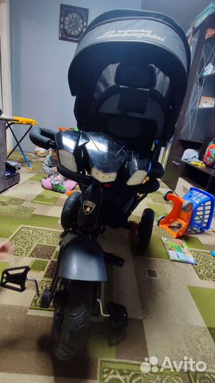 Велосипед с родительской ручкой lamborghini