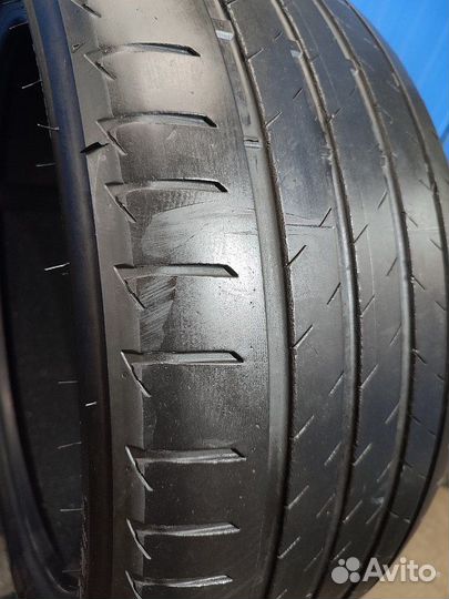 Bridgestone Turanza T005 255/40 R20