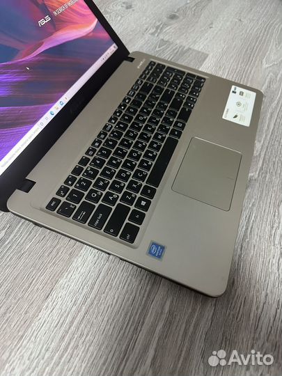 Asus 2020 год/Pentium Silver N5000