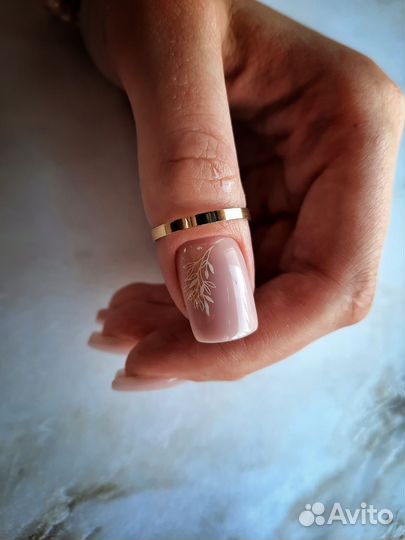 Маникюр с покрытием