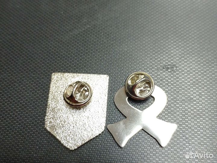 Значки хк Автомобилист Екатеринбург тяжёлый металл