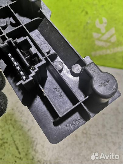 Плата заднего фонаря Рено Клио 2 Симбол