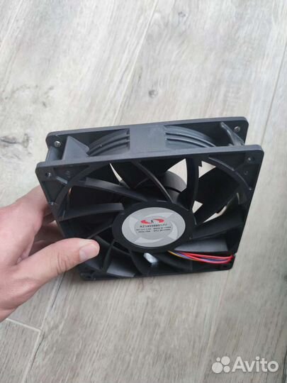 Кулер Whatsminer 6 pin оригинал