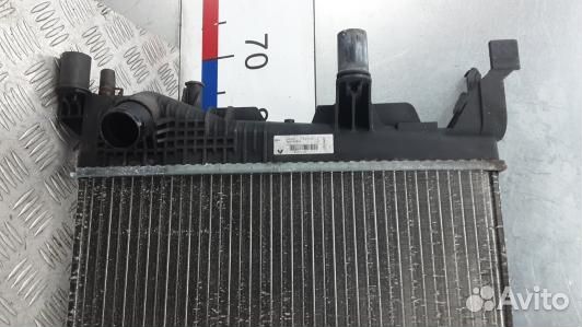 Радиатор системы охлаждения renault megane 3 (HUK2