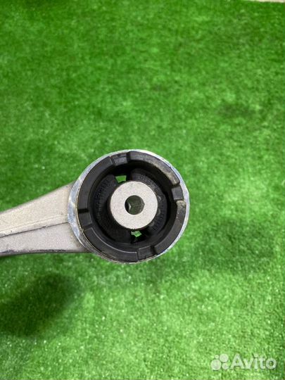 Рычаг подвески передний правый Mercedes-Benz E 213