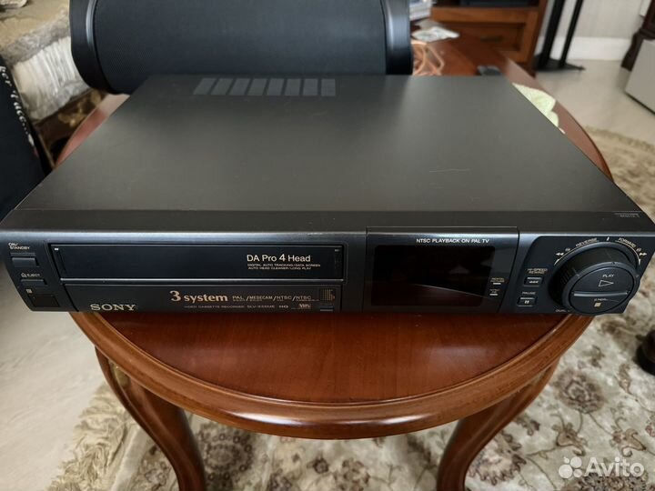 Видеомагнитофон Sony SLE-X55ME