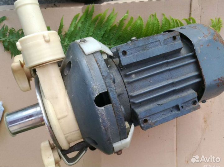 Электродвигатель асинхронный новый 0,37кВт 1380об