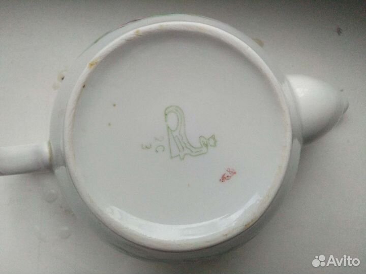 Супница и заварочный чайник