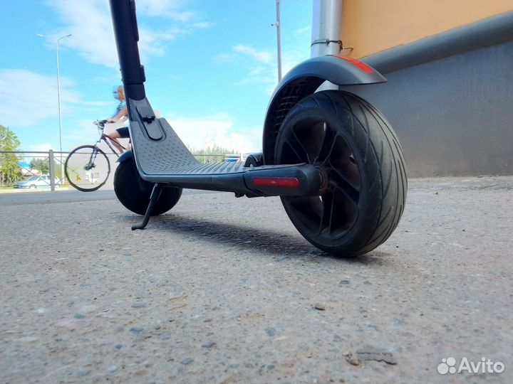 Электросамокат NinebotEs2