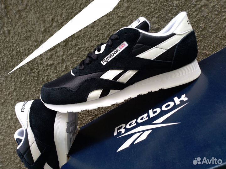 Кроссовки reebok LItE оригинал нов