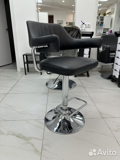 Кресло для бровиста визажиста