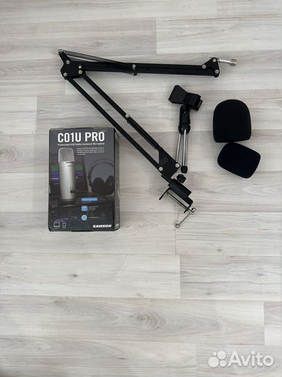 Микрофон Samson C01U Pro + Кронштейн