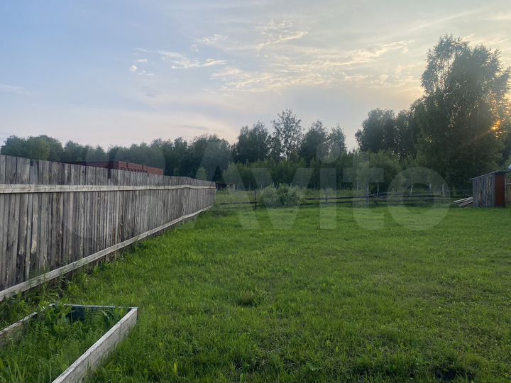 Дача 20 м² на участке 8,5 сот.