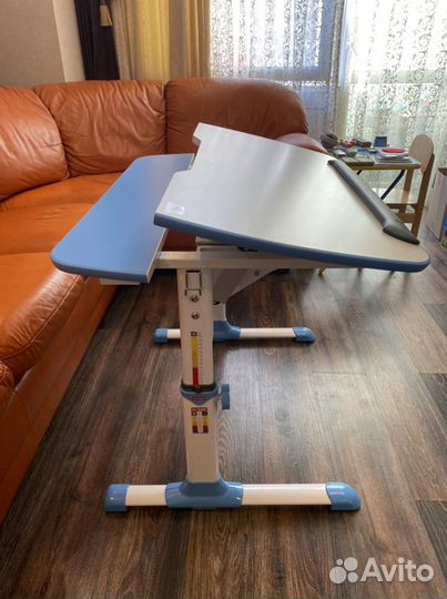 Стол детский Бюрократ Conductor-12