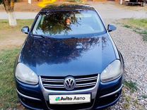 Volkswagen Jetta 1.6 AT, 2006, 295 000 км, с пробегом, цена 680 000 руб.