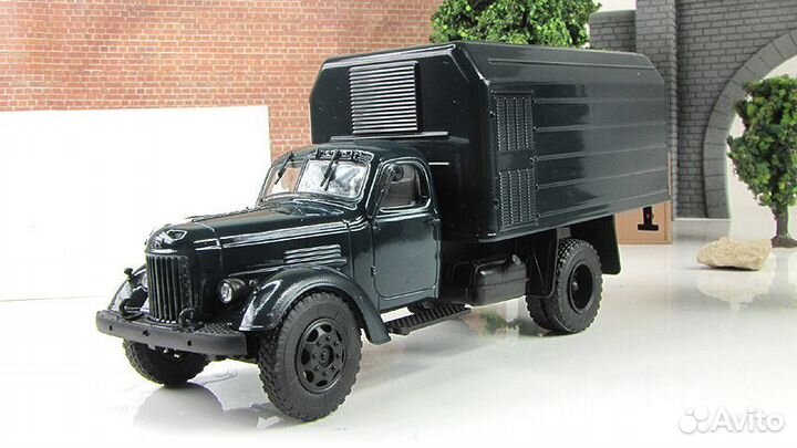 ЗИЛ 164 лумз 890 Б СССР Автоистория 1:43