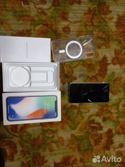 iPhone X, 256 ГБ